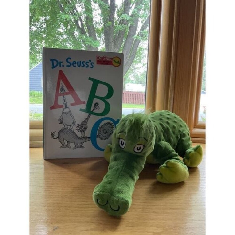 Kohls Cares Dr Seuss's ABC Alligator Crocodile Stuffed Plush Green and Book